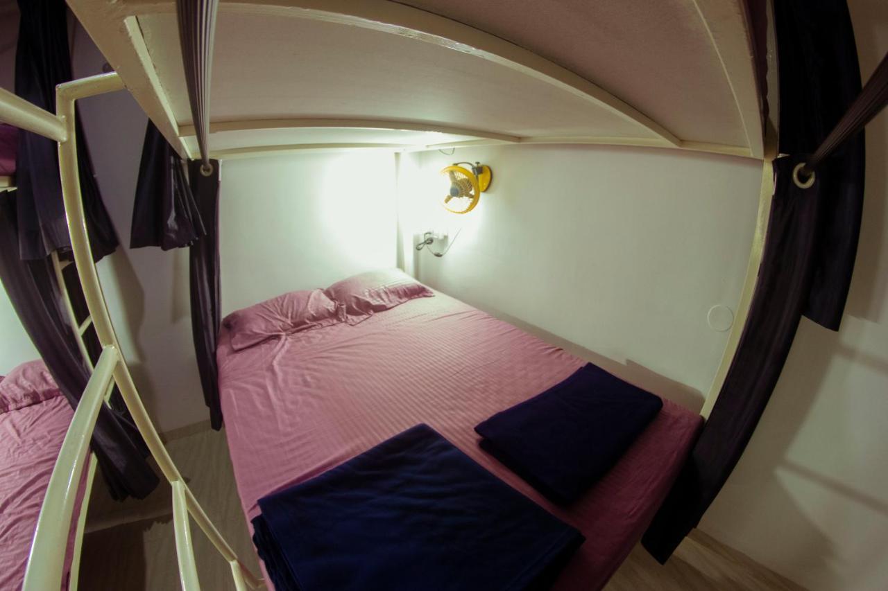 Bonds Hostel Кандолим Екстериор снимка